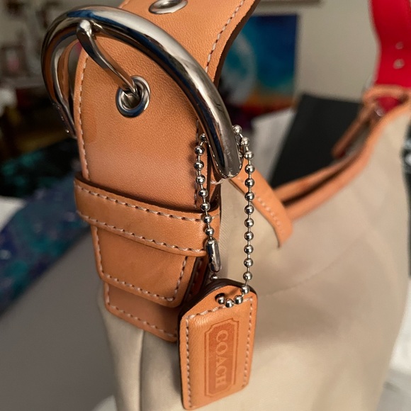 Coach leather bag - Picture 3 of 8